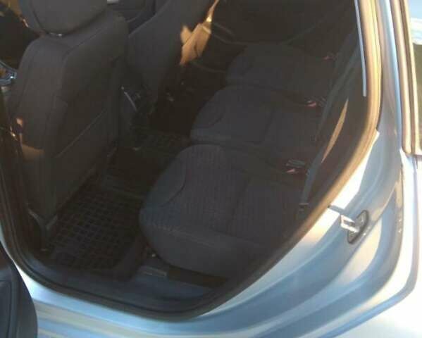 Сірий Пежо 308, об'ємом двигуна 1.6 л та пробігом 293 тис. км за 5200 $, фото 6 на Automoto.ua