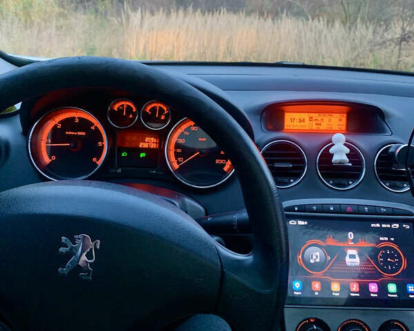 Серый Пежо 308, объемом двигателя 1.56 л и пробегом 290 тыс. км за 5600 $, фото 48 на Automoto.ua