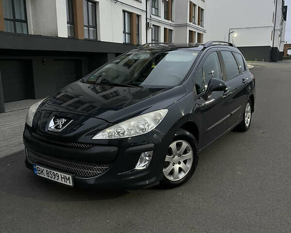 Серый Пежо 308, объемом двигателя 1.6 л и пробегом 230 тыс. км за 4450 $, фото 1 на Automoto.ua