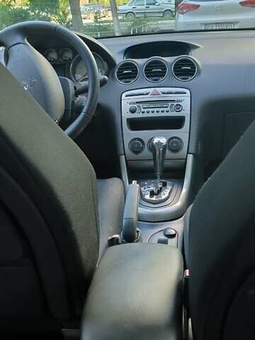 Серый Пежо 308, объемом двигателя 1.6 л и пробегом 244 тыс. км за 5700 $, фото 24 на Automoto.ua