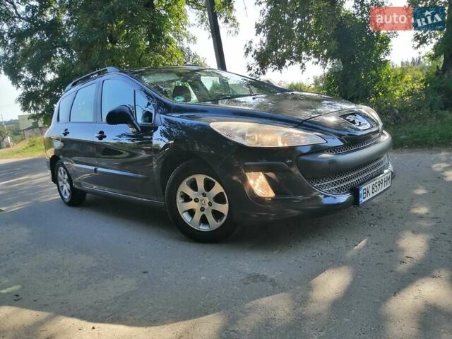Пежо 308 2009 в Ровно на Automoto.ua Серый Пежо 308, объемом двигателя 1.6 л и пробегом 237 тыс. км за 4650 $, фото 43 на Automoto.ua