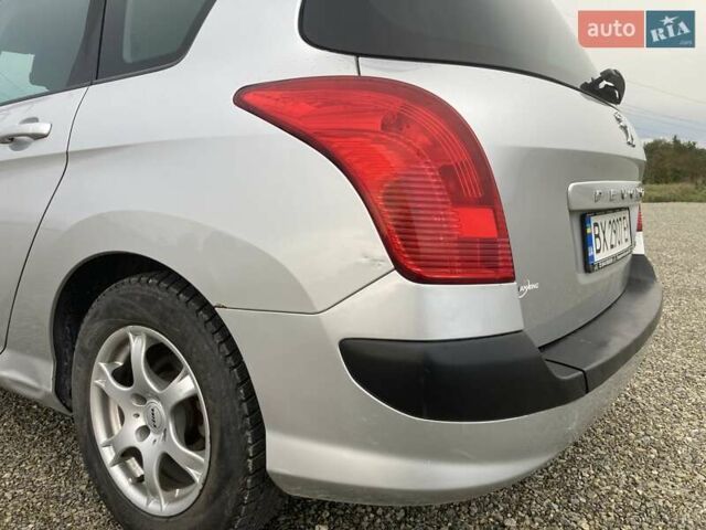 Пежо 308 2009 в Тернополе на Automoto.ua Серый Пежо 308, объемом двигателя 1.6 л и пробегом 277 тыс. км за 5600 $, фото 14 на Automoto.ua