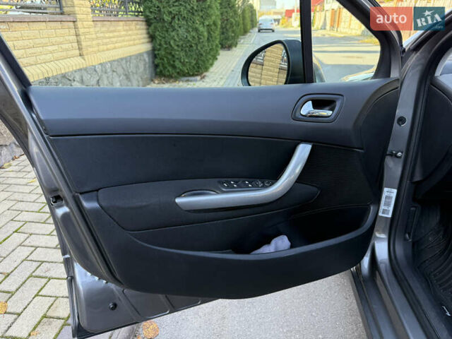 Сірий Пежо 308, об'ємом двигуна 1.6 л та пробігом 231 тис. км за 6150 $, фото 17 на Automoto.ua