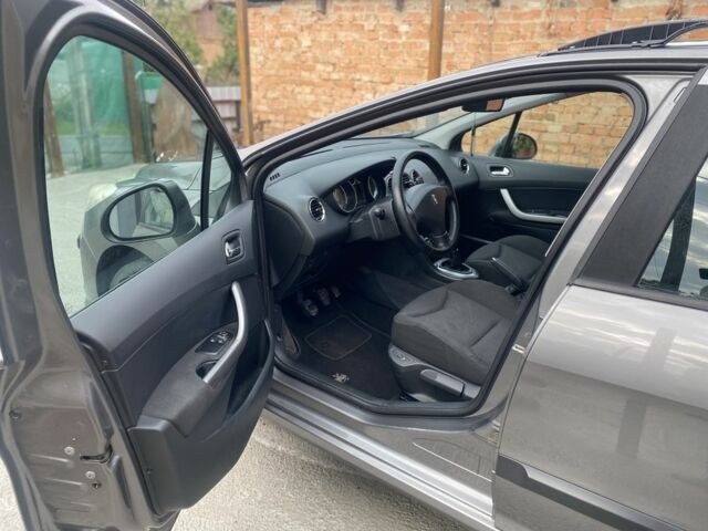 Сірий Пежо 308, об'ємом двигуна 1.6 л та пробігом 290 тис. км за 4450 $, фото 10 на Automoto.ua