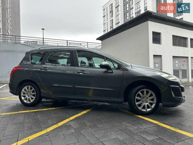 Серый Пежо 308, объемом двигателя 1.6 л и пробегом 247 тыс. км за 4250 $, фото 6 на Automoto.ua