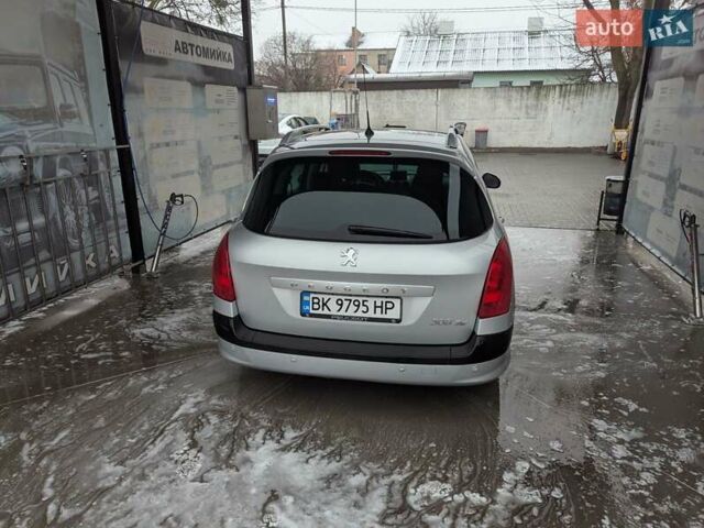 Серый Пежо 308, объемом двигателя 1.6 л и пробегом 202 тыс. км за 5250 $, фото 3 на Automoto.ua