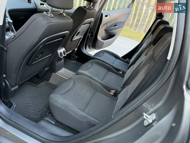 Сірий Пежо 308, об'ємом двигуна 1.6 л та пробігом 231 тис. км за 6150 $, фото 16 на Automoto.ua
