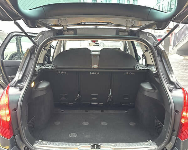 Серый Пежо 308, объемом двигателя 1.6 л и пробегом 247 тыс. км за 4250 $, фото 17 на Automoto.ua