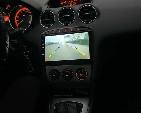 Серый Пежо 308, объемом двигателя 1.6 л и пробегом 230 тыс. км за 4450 $, фото 23 на Automoto.ua