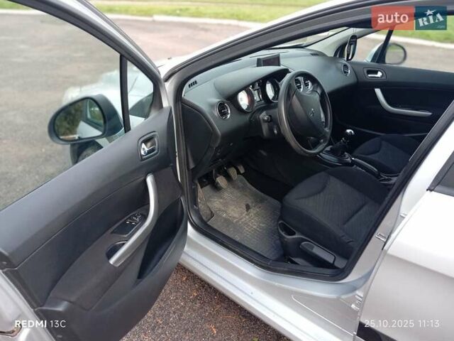 Пежо 308 2009 в Ровно на Automoto.ua Серый Пежо 308, объемом двигателя 1.56 л и пробегом 201 тыс. км за 4750 $, фото 11 на Automoto.ua