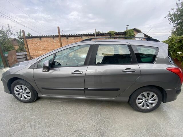 Сірий Пежо 308, об'ємом двигуна 1.6 л та пробігом 290 тис. км за 4450 $, фото 6 на Automoto.ua