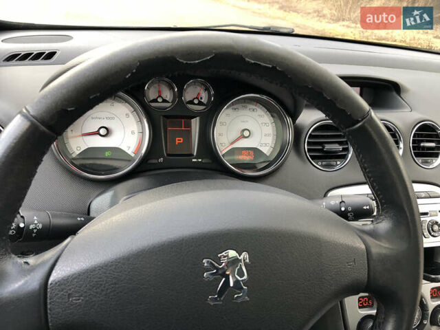 Серый Пежо 308, объемом двигателя 1.6 л и пробегом 130 тыс. км за 6500 $, фото 5 на Automoto.ua