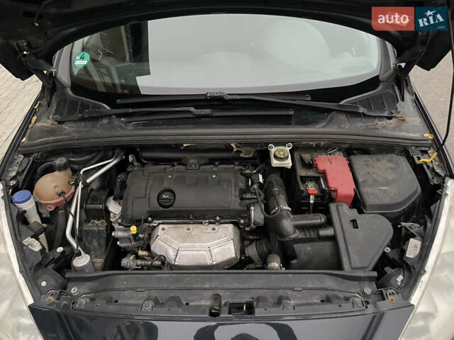 Серый Пежо 308, объемом двигателя 1.6 л и пробегом 230 тыс. км за 4450 $, фото 22 на Automoto.ua