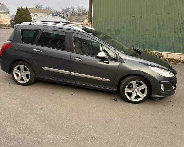 Серый Пежо 308, объемом двигателя 1.56 л и пробегом 277 тыс. км за 5200 $, фото 2 на Automoto.ua