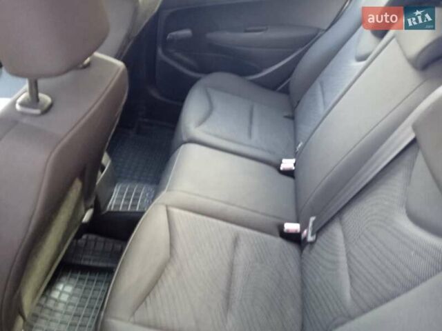 Пежо 308 2009 в Харькове на Automoto.ua Серый Пежо 308, объемом двигателя 1.6 л и пробегом 185 тыс. км за 5500 $, фото 6 на Automoto.ua