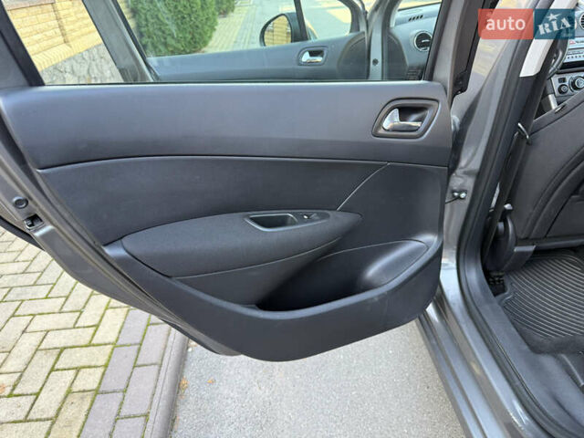 Сірий Пежо 308, об'ємом двигуна 1.6 л та пробігом 231 тис. км за 6150 $, фото 15 на Automoto.ua