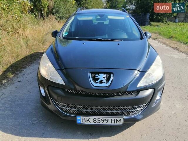 Пежо 308 2009 в Ровно на Automoto.ua Серый Пежо 308, объемом двигателя 1.6 л и пробегом 237 тыс. км за 4650 $, фото 17 на Automoto.ua