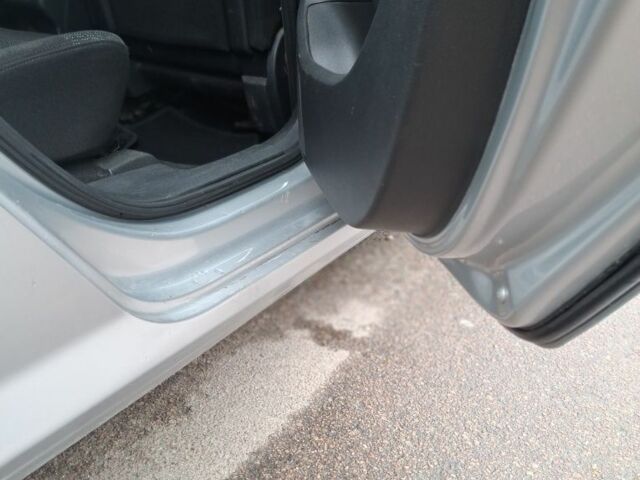 Серый Пежо 308, объемом двигателя 0 л и пробегом 309 тыс. км за 5450 $, фото 8 на Automoto.ua