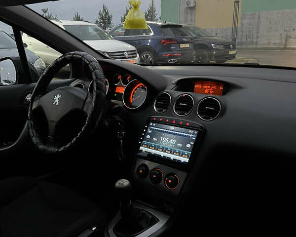 Серый Пежо 308, объемом двигателя 1.6 л и пробегом 230 тыс. км за 4450 $, фото 27 на Automoto.ua