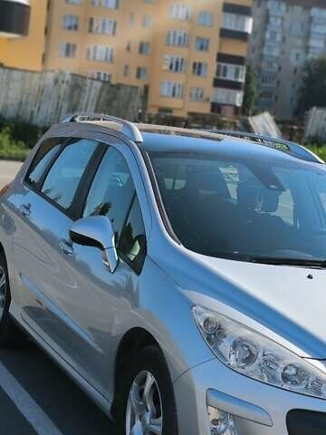 Серый Пежо 308, объемом двигателя 1.6 л и пробегом 244 тыс. км за 5700 $, фото 1 на Automoto.ua