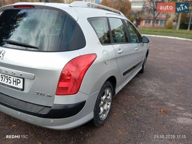 Пежо 308 2009 в Ровно на Automoto.ua Серый Пежо 308, объемом двигателя 1.56 л и пробегом 201 тыс. км за 4750 $, фото 8 на Automoto.ua