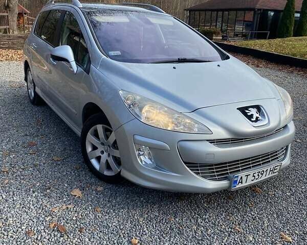 Серый Пежо 308, объемом двигателя 1.56 л и пробегом 255 тыс. км за 5400 $, фото 1 на Automoto.ua