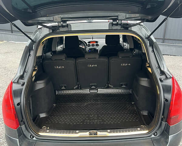 Сірий Пежо 308, об'ємом двигуна 1.56 л та пробігом 309 тис. км за 6000 $, фото 5 на Automoto.ua