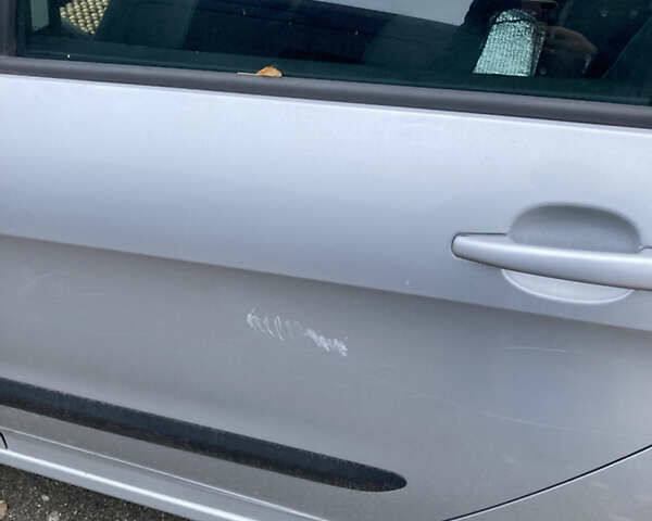 Серый Пежо 308, объемом двигателя 1.56 л и пробегом 238 тыс. км за 5500 $, фото 6 на Automoto.ua