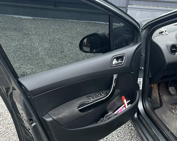 Сірий Пежо 308, об'ємом двигуна 1.56 л та пробігом 309 тис. км за 6000 $, фото 12 на Automoto.ua