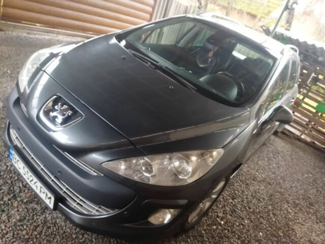 Серый Пежо 308, объемом двигателя 1.6 л и пробегом 250 тыс. км за 5500 $, фото 1 на Automoto.ua