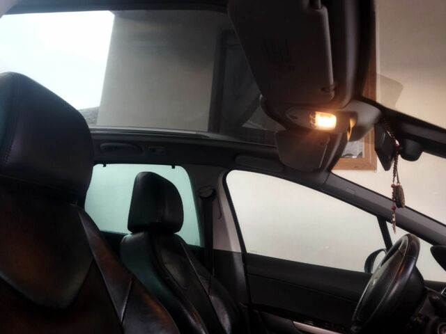 Серый Пежо 308, объемом двигателя 1.6 л и пробегом 250 тыс. км за 5500 $, фото 4 на Automoto.ua