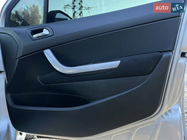 Серый Пежо 308, объемом двигателя 1.6 л и пробегом 223 тыс. км за 5500 $, фото 20 на Automoto.ua