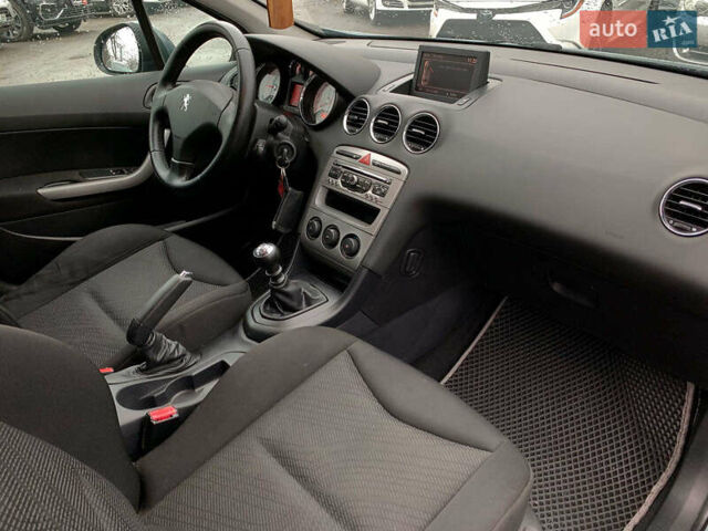 Серый Пежо 308, объемом двигателя 1.6 л и пробегом 234 тыс. км за 5990 $, фото 35 на Automoto.ua