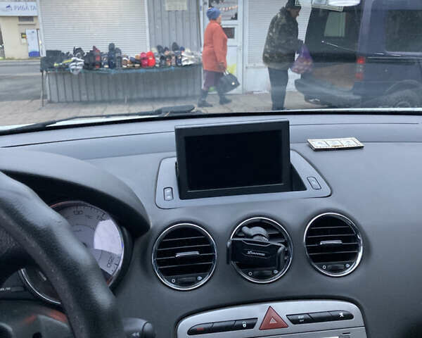 Серый Пежо 308, объемом двигателя 1.56 л и пробегом 238 тыс. км за 5500 $, фото 9 на Automoto.ua