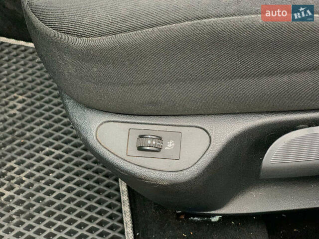 Серый Пежо 308, объемом двигателя 1.6 л и пробегом 234 тыс. км за 5990 $, фото 22 на Automoto.ua