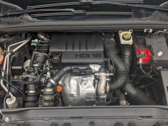 Серый Пежо 308, объемом двигателя 1 л и пробегом 138 тыс. км за 6200 $, фото 11 на Automoto.ua