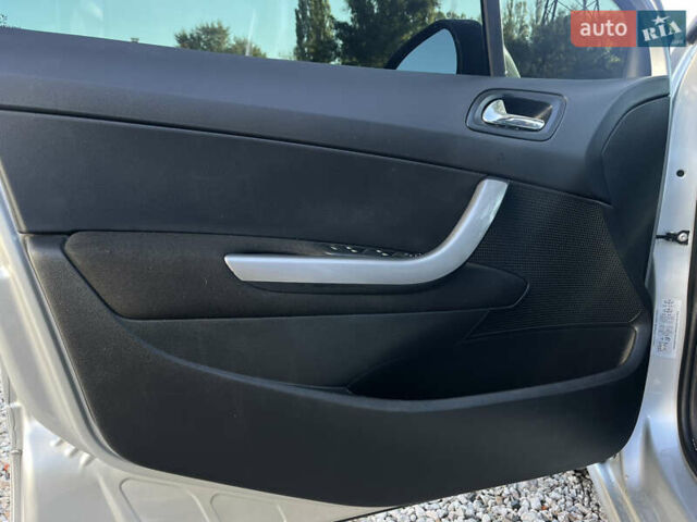 Серый Пежо 308, объемом двигателя 1.6 л и пробегом 223 тыс. км за 5500 $, фото 10 на Automoto.ua