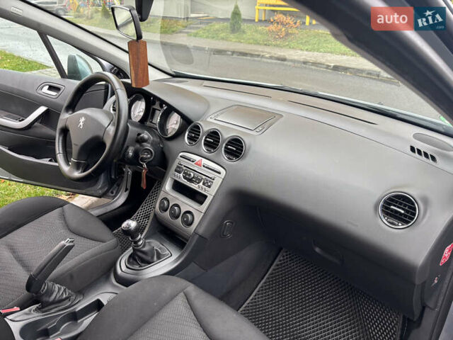 Серый Пежо 308, объемом двигателя 1.56 л и пробегом 234 тыс. км за 6200 $, фото 15 на Automoto.ua