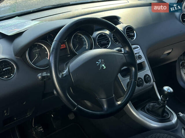 Серый Пежо 308, объемом двигателя 1.6 л и пробегом 223 тыс. км за 5500 $, фото 9 на Automoto.ua