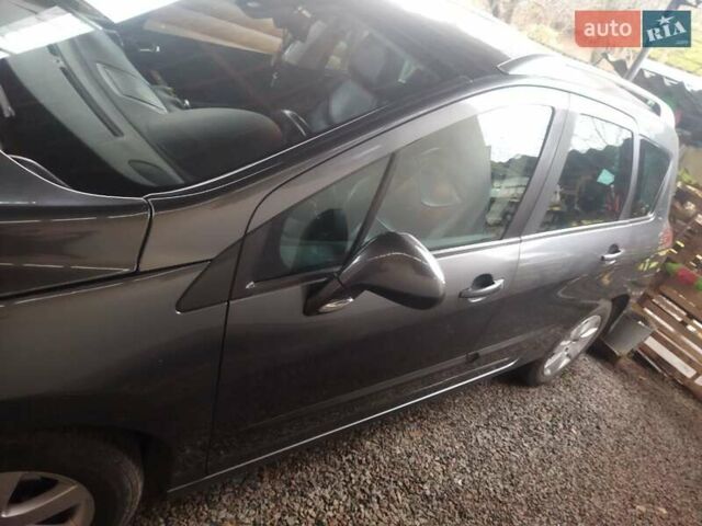 Сірий Пежо 308, об'ємом двигуна 1.6 л та пробігом 250 тис. км за 5650 $, фото 2 на Automoto.ua