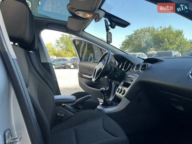 Серый Пежо 308, объемом двигателя 1.6 л и пробегом 223 тыс. км за 5500 $, фото 18 на Automoto.ua