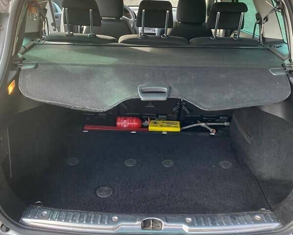 Серый Пежо 308, объемом двигателя 1.56 л и пробегом 255 тыс. км за 5400 $, фото 27 на Automoto.ua