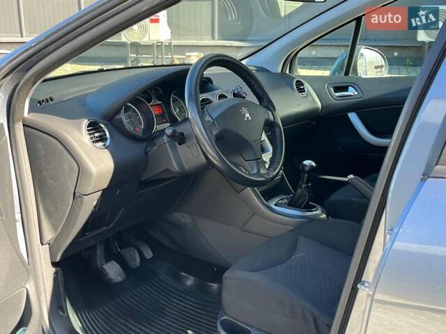 Сірий Пежо 308, об'ємом двигуна 1.6 л та пробігом 250 тис. км за 6490 $, фото 28 на Automoto.ua