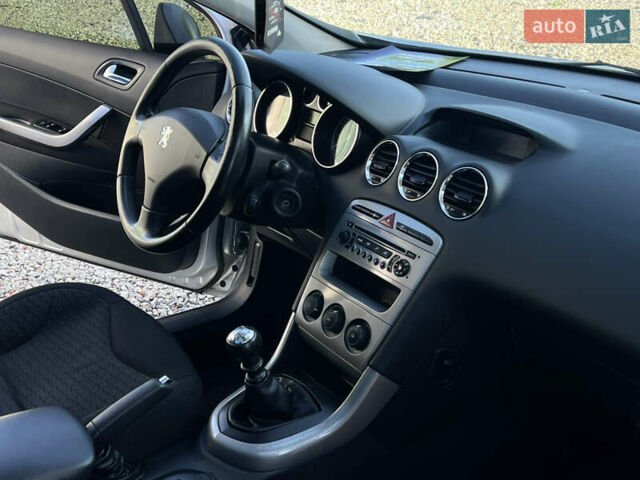Серый Пежо 308, объемом двигателя 1.6 л и пробегом 223 тыс. км за 5500 $, фото 19 на Automoto.ua