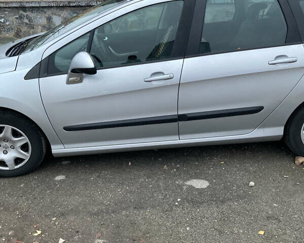 Серый Пежо 308, объемом двигателя 1.56 л и пробегом 238 тыс. км за 5500 $, фото 7 на Automoto.ua