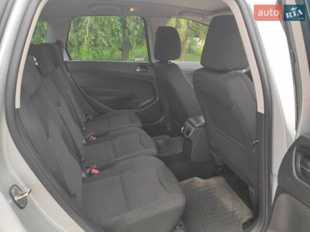 Сірий Пежо 308, об'ємом двигуна 1.56 л та пробігом 229 тис. км за 6500 $, фото 15 на Automoto.ua