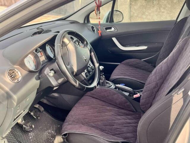 Сірий Пежо 308, об'ємом двигуна 1.6 л та пробігом 245 тис. км за 4711 $, фото 7 на Automoto.ua