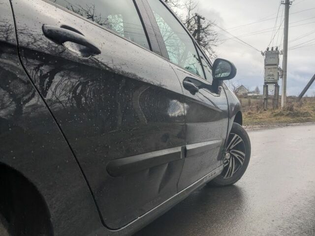 Серый Пежо 308, объемом двигателя 1 л и пробегом 138 тыс. км за 6200 $, фото 2 на Automoto.ua