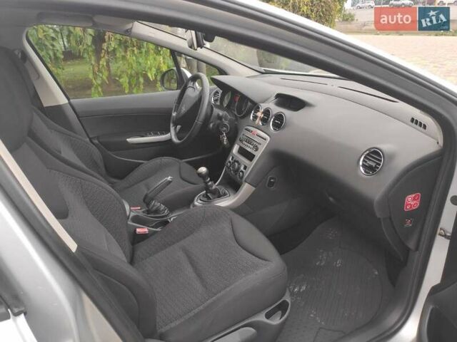 Сірий Пежо 308, об'ємом двигуна 1.56 л та пробігом 229 тис. км за 6500 $, фото 13 на Automoto.ua