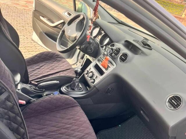 Сірий Пежо 308, об'ємом двигуна 1.6 л та пробігом 245 тис. км за 4711 $, фото 10 на Automoto.ua